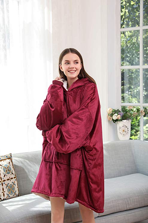 Reafort Ultra Soft One Size Fit All Micromink Reverse to Sherpa Sweatshirt Blanket, Hoody for Men, Women, Teen (Wine)