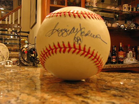 REGGIE JACKSON / Yankees, A's signed MLB baseball / Notarized COA