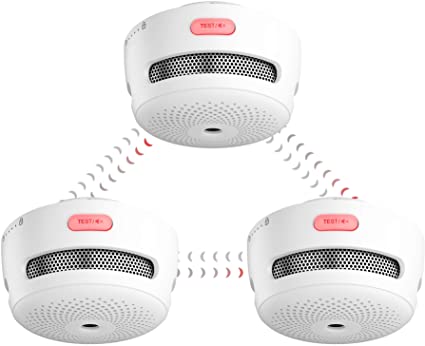 X-Sense Wireless Interconnected Smoke Alarm Detector with Over 820 ft Transmission Range, Replaceable Battery-Operated Mini Fire Alarm, Conforms to EN 14604 Standard, XS01-WR, 3-Pack