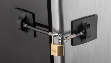 Refrigerator Door Lock with Padlock - Black