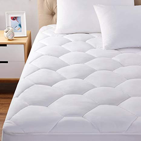 oaskys California King Size Mattress Pads Cover Down Alternative Fill Hypoallergenic Quilted Fitted Mattress Topper with deep Pocket Cooling and Breathable