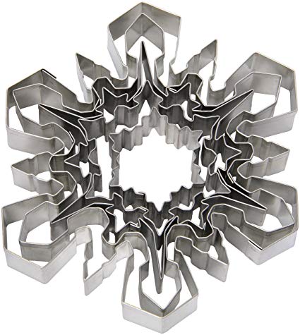 Ateco 4843 Plain Edge Snowflake Cutter Set in Assorted Shapes & Sizes, Stainless Steel, 5 Pc Set