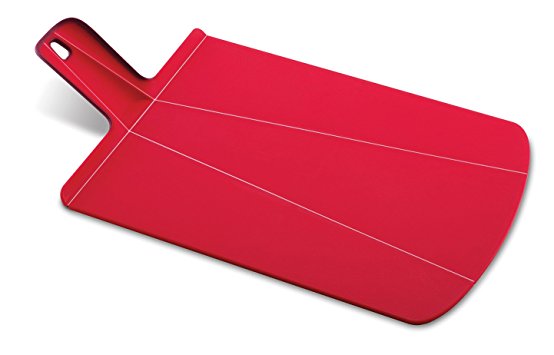 Joseph Joseph NSR016SW Chop2Pot Foldable Plastic Cutting Board 15-inch x 8.75-inch Chopping Board Kitchen Prep Mat with Non-Slip Feet 4-inch Handle Dishwasher Safe, Small, Red
