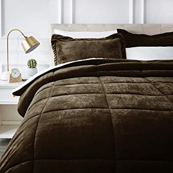 AmazonBasics Micromink Sherpa Comforter Set - Ultra-Soft, Fray-Resistant -  King, Chocolate