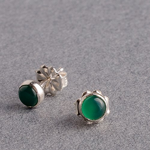 Green onyx silver dot stud earrings