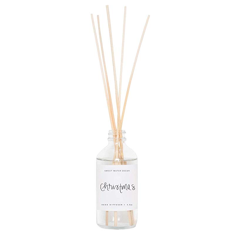 Sweet Water Decor Christmas Reed Diffuser Set Christmas Trees Pine Tree Forest Scented Holiday Scents Aroma Fragrance Oils Decorative Scent Sticks Air Freshener Aromatherapy Hostess Housewarming Gift