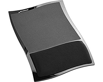 Evoluent Vertical Computer Mouse Pad with Ergonomic Design for Wrist Comfort (MP1)