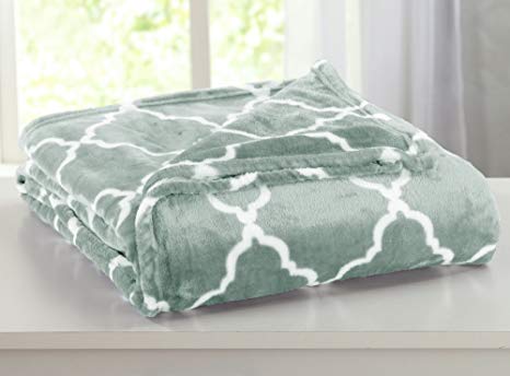 Home Fashion Designs Velvet Plush Soft Bed Blanket with Lattice Scroll Design (Full/Queen, Jadeite Green)