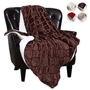 3D Pattern Brown Blanket Reversible Sherpa Throws Light-Weight for Air Condition Room by VVFamily, 50x60"