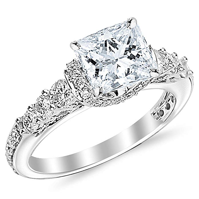 1.35 Carat Princess Cut Designer Four Prong Round Diamond Engagement Ring (D-F Color, VS2-SI1 Clarity Center Stone)