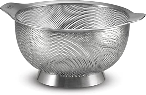 Tramontina 80201/005DS Gourmet Stainless Steel Colander, Micro-Perforated, Dishwasher Safe, 4.5-Quart