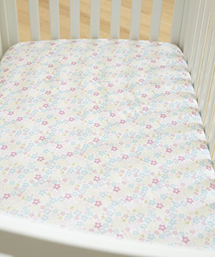 Summer Infant Crib Sheet, Who Loves You (Discontinued by Manufacturer)