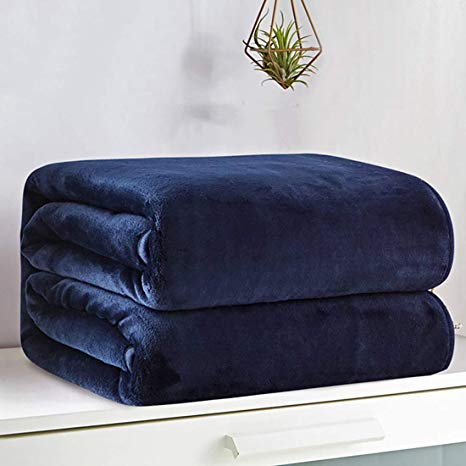 COSYJOY Luxury 330 GSM Woolen Blanket Fleece Blanket Super Warm Soft Blanket Fuzzy Blanket Bed and Couch Blanket (Twin,Blue)