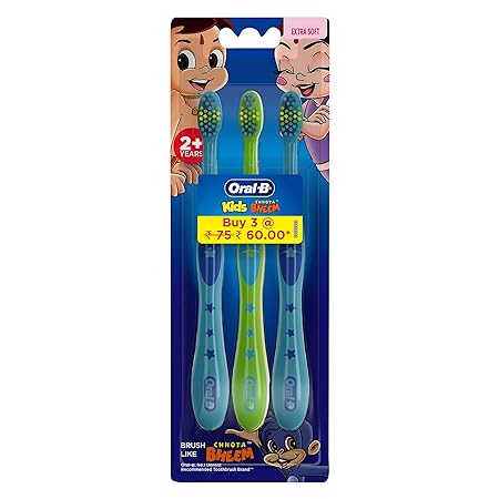 Oral B Kids Toothbrush, Super Stars, Extra soft bristles and easy to hold handle (Age 2 ) Pack of 3