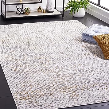 Safavieh Palma Collection Accent Rug - 4'5" x 6'5", Beige & Light Grey, Design, Non-Shedding & Easy Care, Ideal for High Traffic Areas in Entryway, Living Room, Bedroom (PAM330A)
