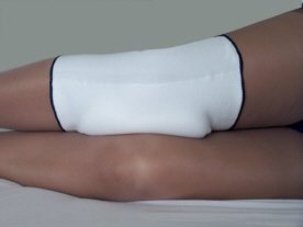 Osteoarthritis Knee Pad / Nighttime Knee Pain Relief / Knee Pillow / Knee & Hip Alignment Medium