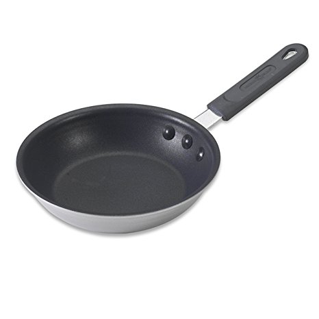 Nordic Ware Restaurant Cookware 8.25 Inch Skillet