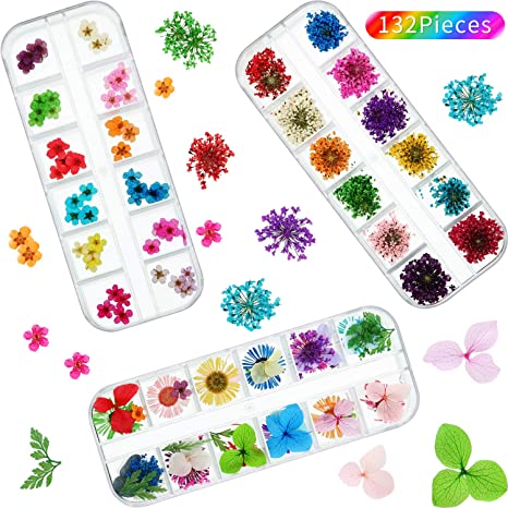 Nail Dried Flower 132 Pieces Dried Flower Nail Art 3D Nail Applique Nail Art Accessory for Nail Decor (Starry Daisy and Five Flower)