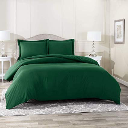 Nestl Bedding Duvet Cover 3 Piece Set – Ultra Soft Double Brushed Microfiber Hotel Collection – Comforter Cover with Button Closure and 2 Pillow Shams, Hunter Green - Queen 90"x90"