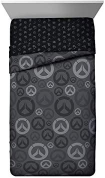 Jay Franco Overwatch Heroes Twin Comforter - Super Soft Kids Bedding - Fade Resistant Polyester Microfiber Fill (Official Overwatch Product)