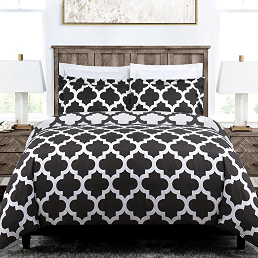 Egyptian Luxury Quatrefoil Duvet Cover Set - 3-Piece Ultra Soft Double Brushed Microfiber Printed Cover with Shams - Full/Queen - Grey/White