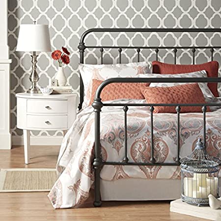 Nottingham Metal Spindle Bed Queen Size