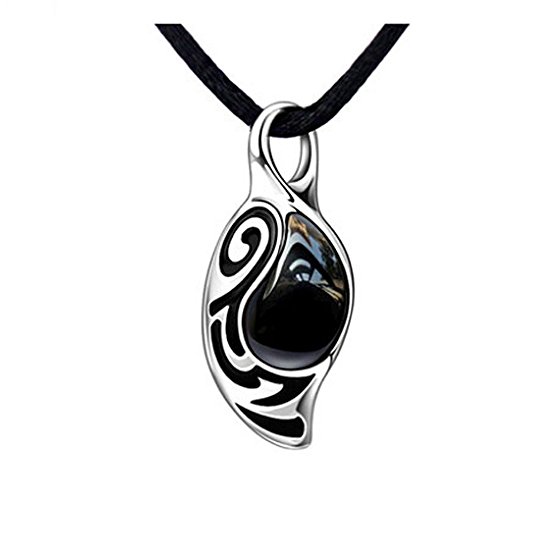 RUINUO Men's Brief Vintage Style “The Faith” Tiger's eye Stone/ Artificial Black Onyx Pendant Necklace