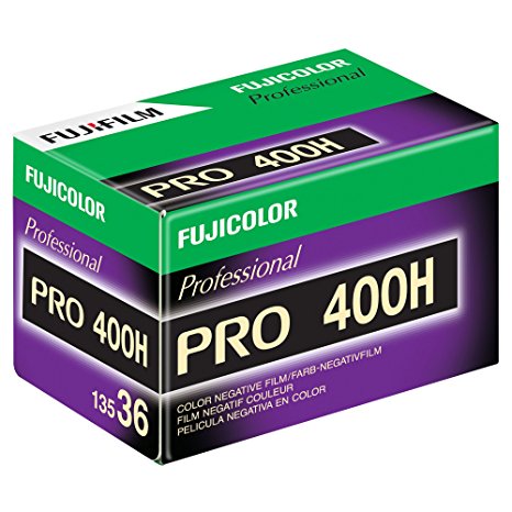 Fujifilm 16326078 pro 400H Color Negative Film 15473707 ISO 400, 35mm, 36 Exposures (Green/White/Purple)