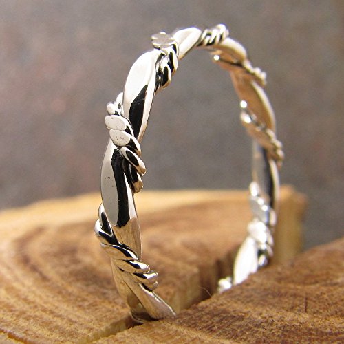 Flat and Double Twisted Rope Stacking Ring