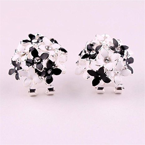 Banggood Lady Charming Bloomy Clover Flowers Rhinestone Ear Stud Earrings Ornaments 2pcs Black