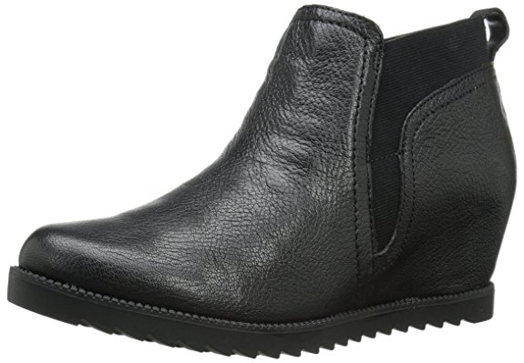 Naturalizer Women's Darena Wedge Bootie