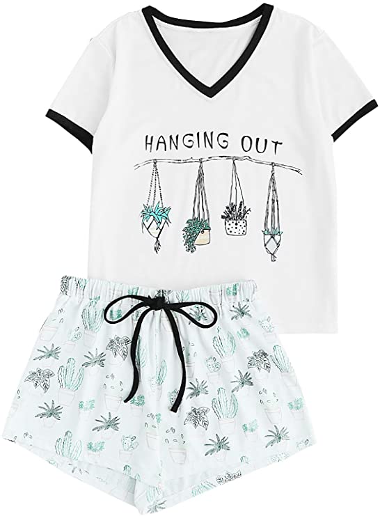 DIDK Women's Cute Cartoon Print Tee and Shorts Pajama Set