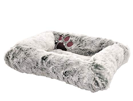 Rosewood Snuggles Luxury Plush Pet Bed