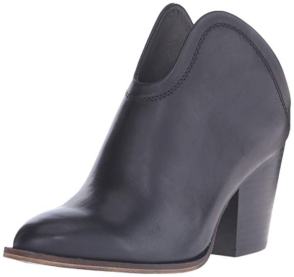 Chinese Laundry Womens Kelso Bootie