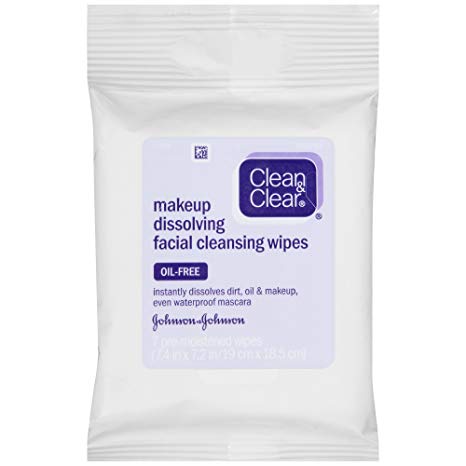 Clean & Clear Oil-Free Makeup Dissolving Facial Cleansing Wipes to Remove Dirt, Oil, Makeup & Waterproof Mascara, 7 ct.
