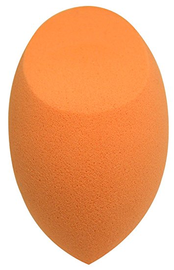 Real Techniques Cruelty Free Miracle Body Complexion Sponge, Ideal for Highlighters, Bronzers, and Body Makeup, for Streak Free, Precise Makeup Application