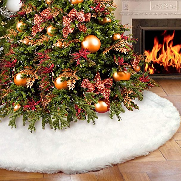 48" Plush Christmas Tree Skirt Snowy White Tree Skirt for Christmas and New Year Party (48Inch)
