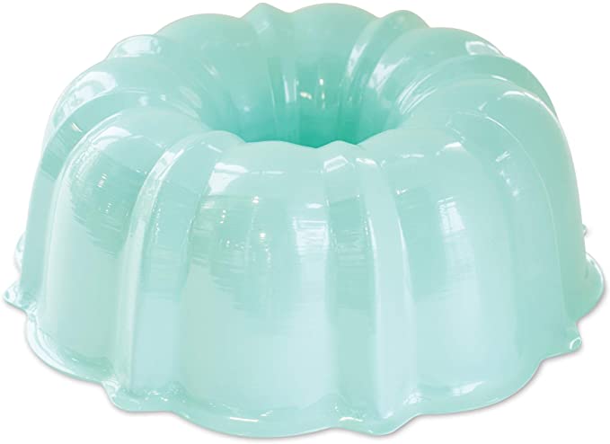 Nordic Ware Formed Bundt Pan, Mint