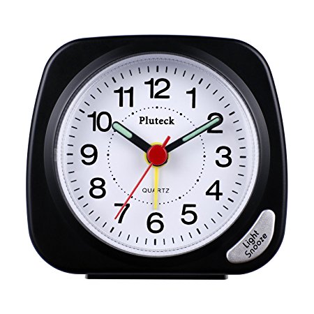 Pluteck Non Ticking Travel Alarm Clock with light and Snooze/Ascending Sound Alarm/Simple to Set Clocks, Battery Powered, Small, Black