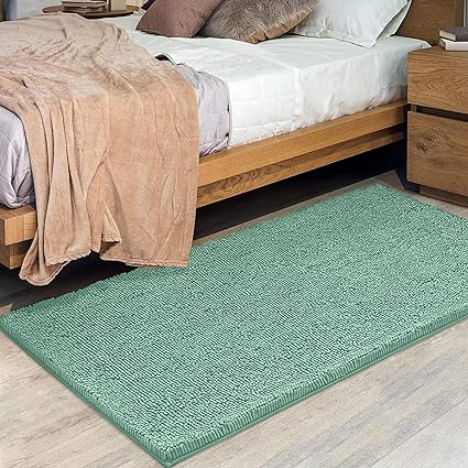 Chenille Plush Extra Long Door Mat Runner Long Machine Washable Non-Slip Door Mat, Bath Mat, Bedroom Rug, with Water Absorbent Quick Drying Microfiber Shag Carpet (Minty Green, 31x59)