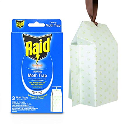 Raid Clothing Moth Trap, Set of 8 Closet Moth Traps, Hanging Moth Paper Traps for Closets & Cabinets, Effective Clothes Moth Removal, Cloth Moth Traps with Pheromones, Non-Insecticide Moth Killer Trap