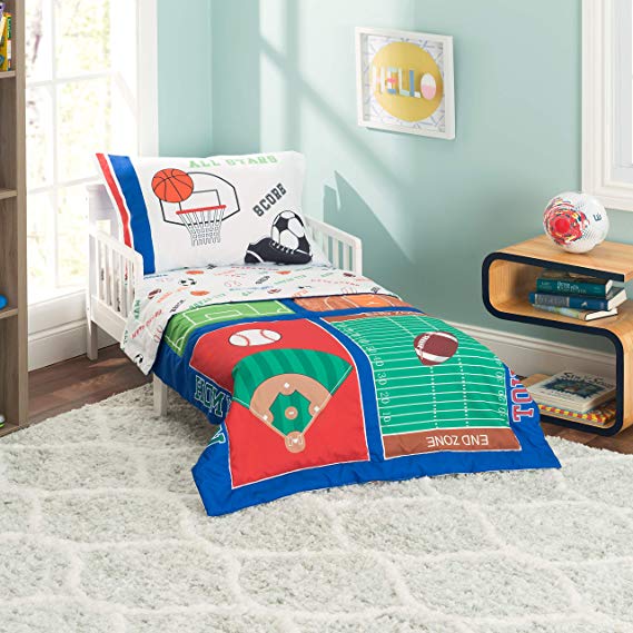 EVERYDAY KIDS 4 Piece Toddler Bedding Set -Varsity Sports: Football, Baseball, Basketball and Soccer- Includes Comforter, Flat Sheet, Fitted Sheet and Reversible Pillowcase