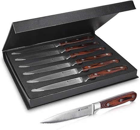 Navaris Set of Steak Knives - Set of 6 Stainless Steel Steak Knives with Wooden Handle - Serrated Blade Steak Knife Set Including Gift Box