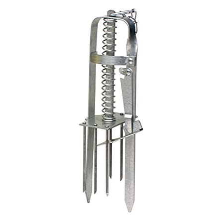 Victor Plunger Style Mole Trap 0645