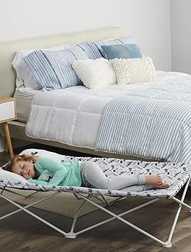 Regalo My Cot Pal Extra Long Portable Toddler Bed - Eye Lashes, White