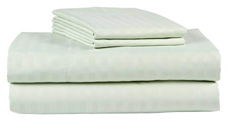 King Size 4 Pc Bedding Set - 1800 Series Hypoallergenic Wrinkle Free Bed Linens with Brushed Luxury Microfiber | Includes 2 Pillows|1 Fitted|1 Flat Bed Sheet (Egyptian Quality Collection)-Light Green