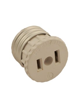 Leviton 125 15 Amp 660 Watt 125 Volt 2-Pole 2-Wire Socket To Outlet Adapter