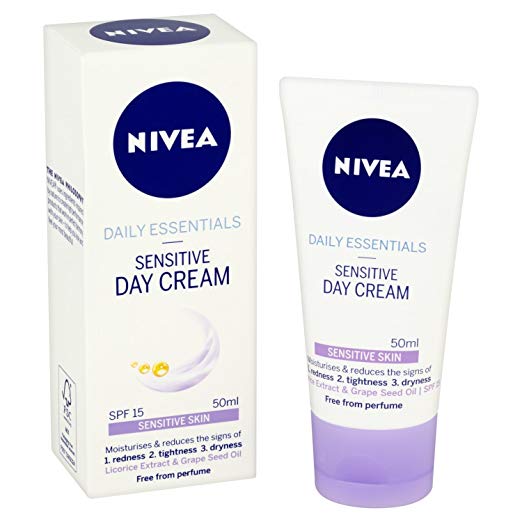 Nivea 2 x 50 ml Tubes Face Day Cream for Sensitive Skin, Daily Essentials, SPF 15