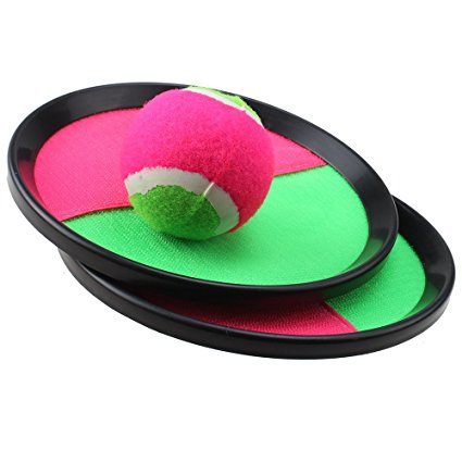 Velcro Toss and Catch sport game for 2 players with 2 balls in a Mash bag