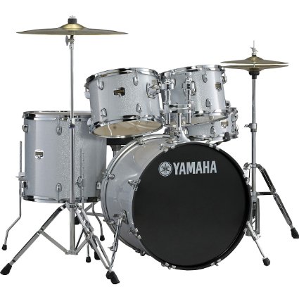 Yamaha Gigmaker 5-Piece Standard Shell Pack with 22" Bass Drum Silver Glitter